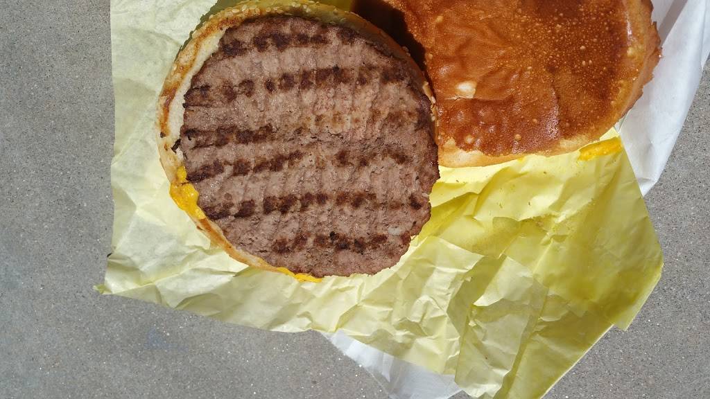 P & G Super Burger | restaurant | 15038 Ramona Blvd, Baldwin Park, CA 91706, USA | 6263384348 OR +1 626-338-4348