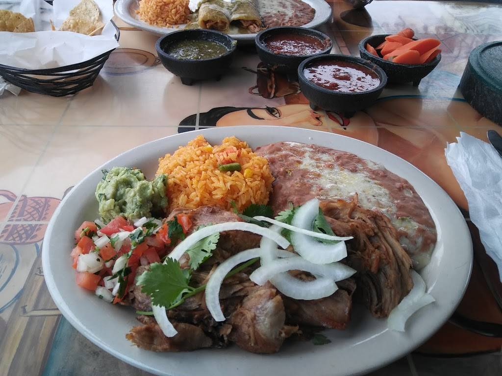 Emilianos Mexican Restaurant | restaurant | 6690 Mission Gorge Rd E, San Diego, CA 92120, USA | 6192842460 OR +1 619-284-2460