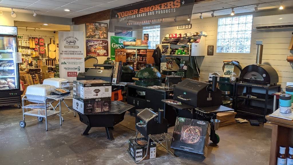 Gentrys BBQ General Store | restaurant | 1215 N Orange Ave, Orlando, FL 32804, USA | 4075168229 OR +1 407-516-8229