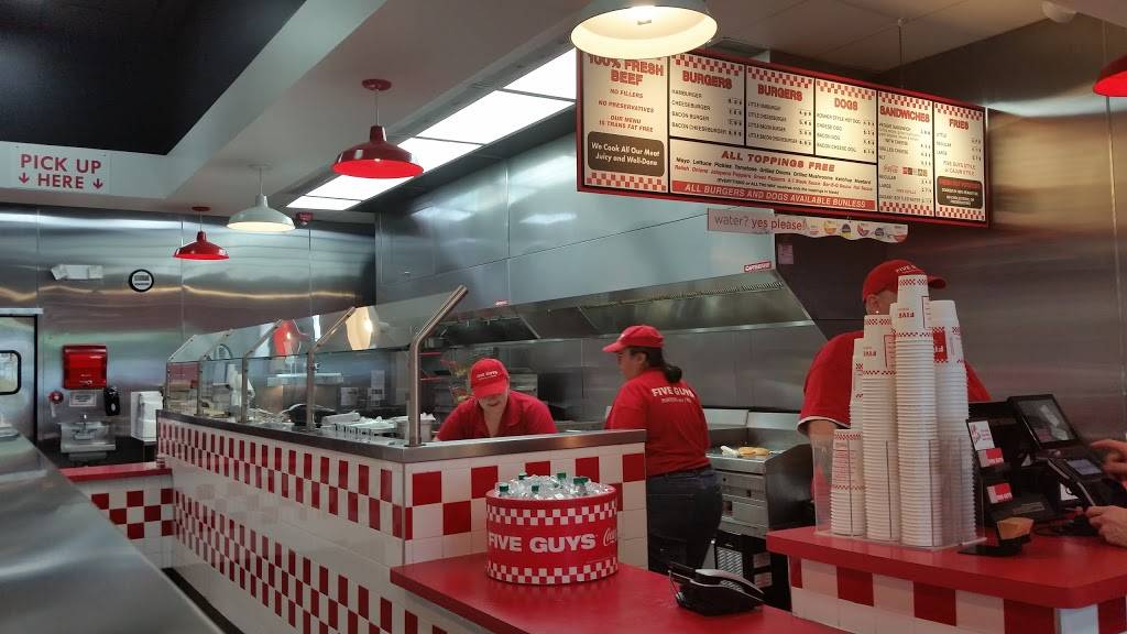 Five Guys | meal takeaway | 112 RHL Blvd, Charleston, WV 25309, USA | 3047442709 OR +1 304-744-2709