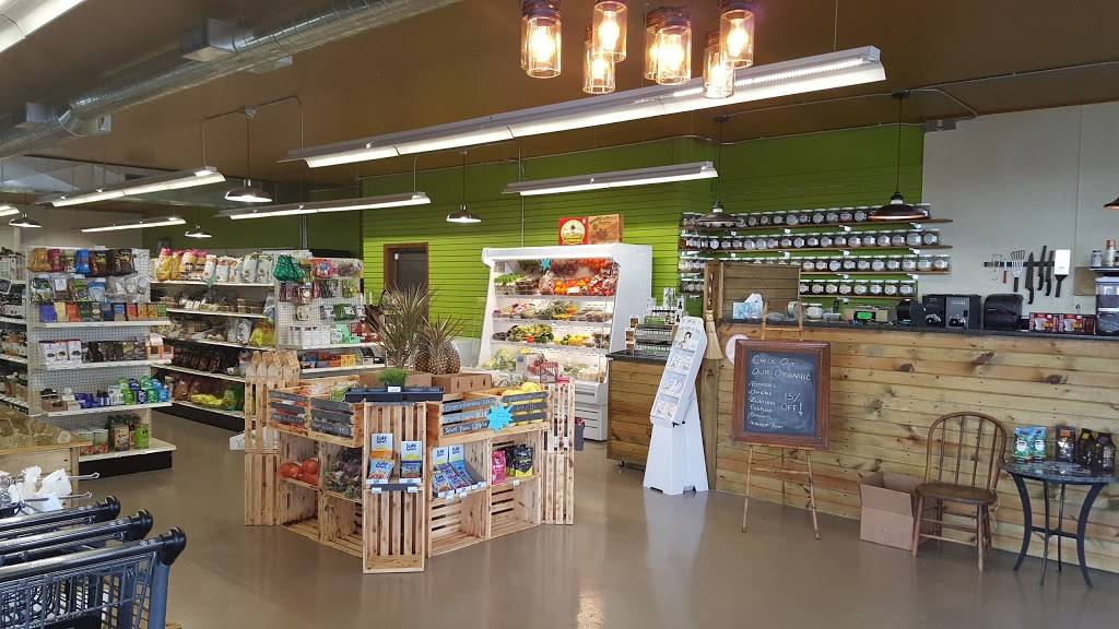 Berrys Natural Food Market | cafe | 4405 Mahoning Ave, Youngstown, OH 44515, USA | 3309531647 OR +1 330-953-1647