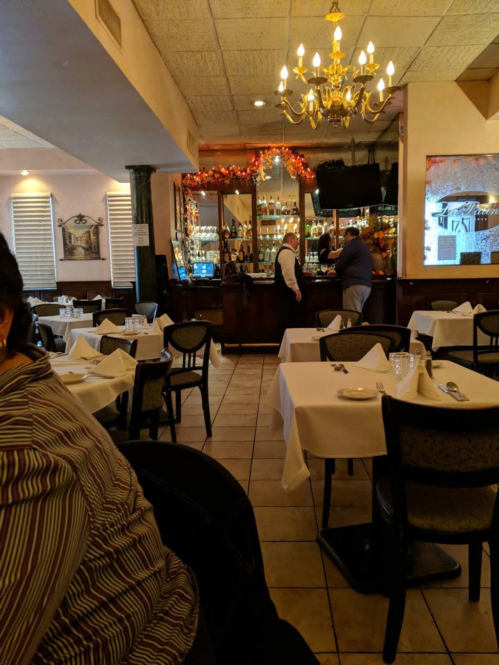 La Palina | restaurant | 159 Avenue O, Brooklyn, NY 11204, USA | 7182369764 OR +1 718-236-9764