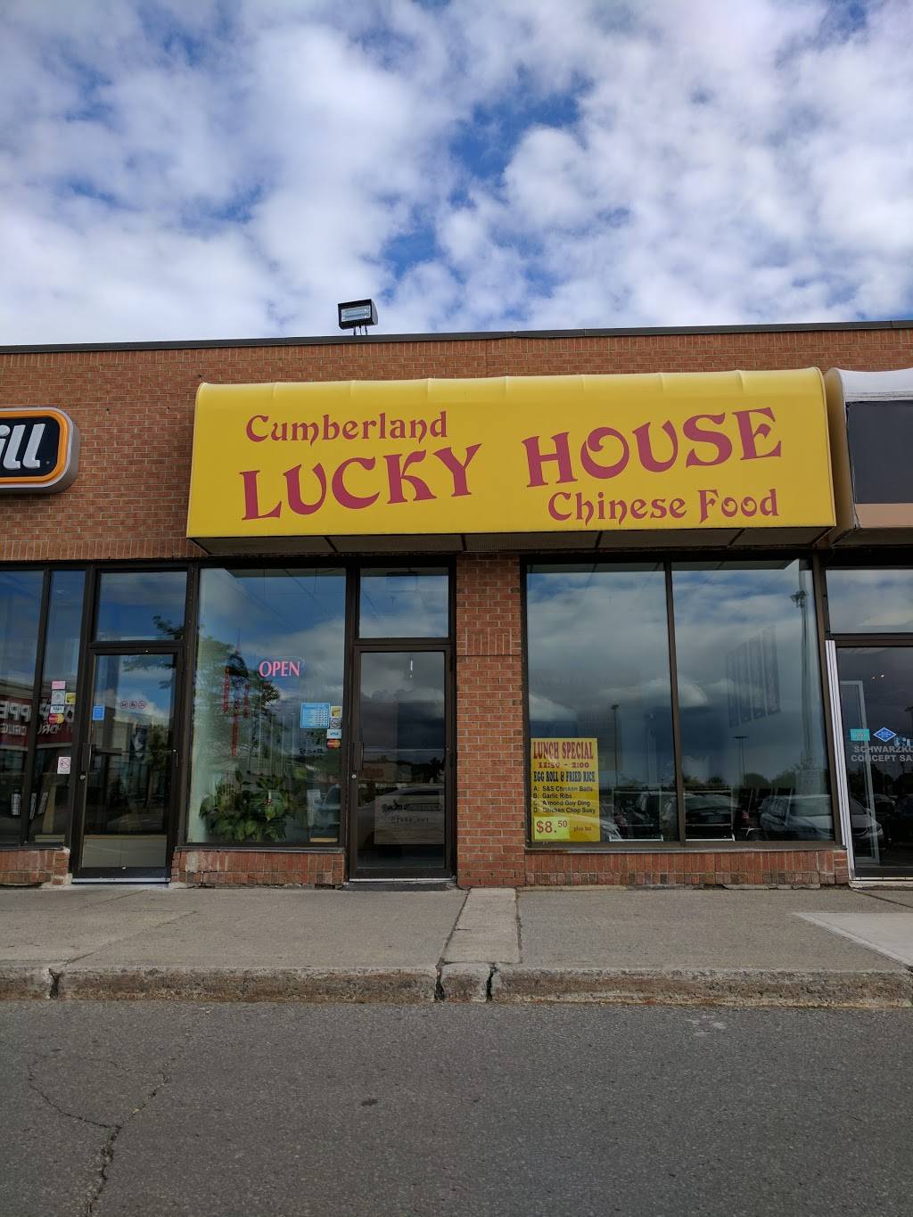 Lucky House Take-Out | meal delivery | 1675 Tenth Line Rd, Orléans, ON K1E 3P6, Canada | 6138371618 OR +1 613-837-1618