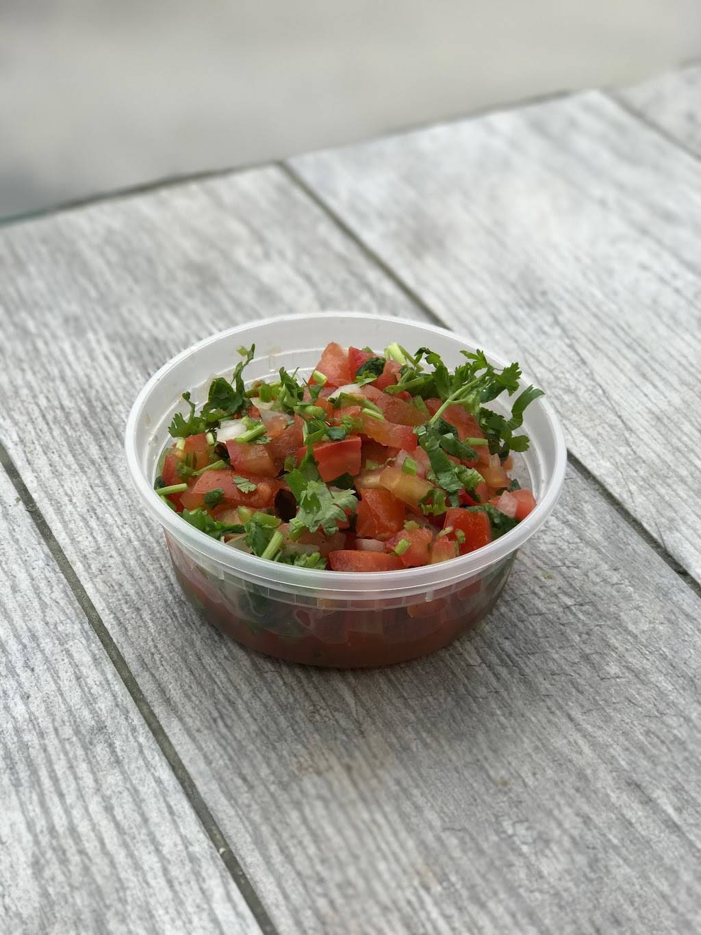 Cilantros Mexican take-out | restaurant | 138 Division St, Sag Harbor, NY 11963, USA | 6317254555 OR +1 631-725-4555