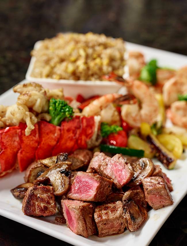 Matsusaka Teppanyaki & Sushi | restaurant | 3103 111th St #101, Naperville, IL 60564, USA | 6302193883 OR +1 630-219-3883