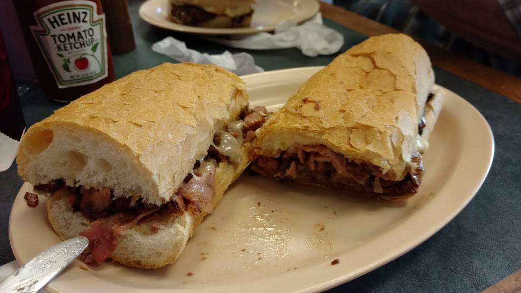 Mr Poor Boy Restaurant | restaurant | 10202 Jefferson Hwy, River Ridge, LA 70123, USA | 5047371170 OR +1 504-737-1170