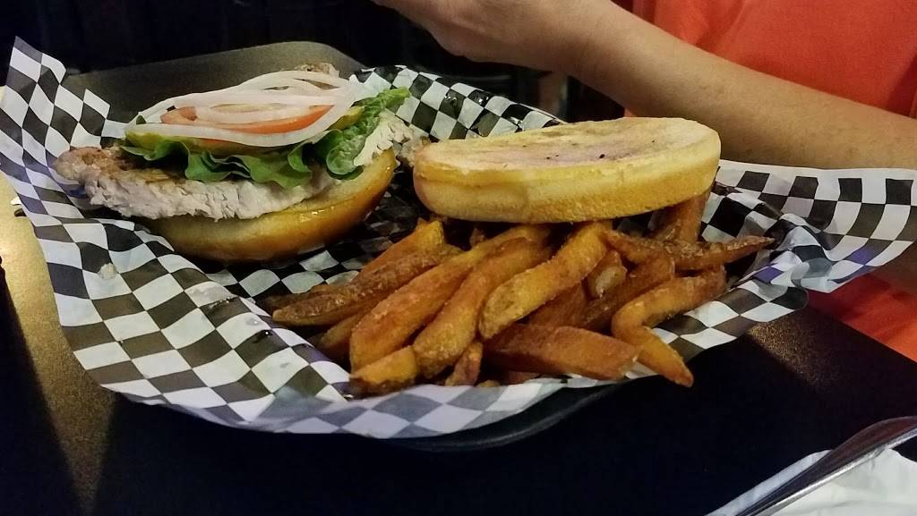 J Pfennys Sports Grill & Pub | meal takeaway | 215 E High St, Jefferson City, MO 65101, USA | 5736449999 OR +1 573-644-9999