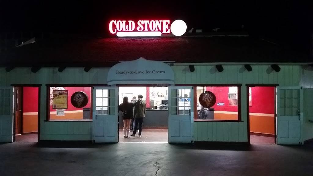 Cold Stone Creamery | bakery | 26101 Magic Mountain Pkwy, Valencia, CA 91355, USA | 6612554704 OR +1 661-255-4704