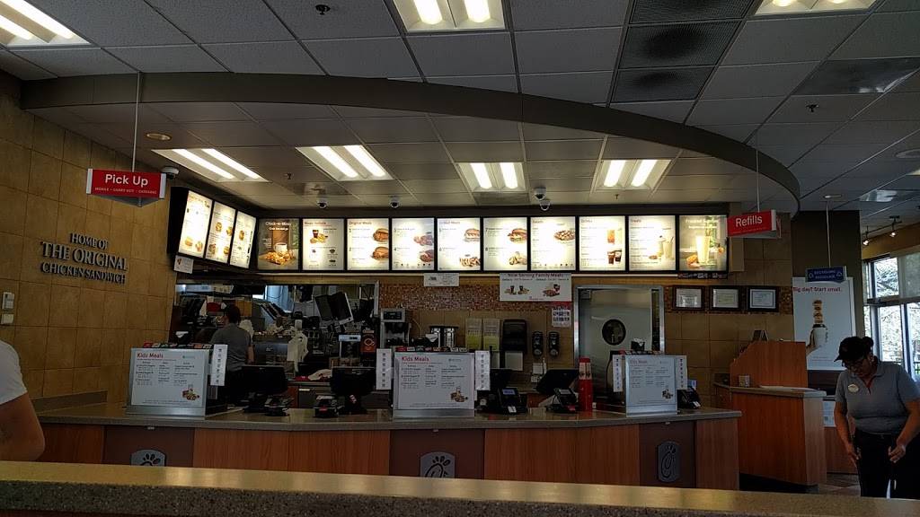 Chick-fil-A | restaurant | 1206 E 2100 S, Salt Lake City, UT 84106, USA | 8014860609 OR +1 801-486-0609