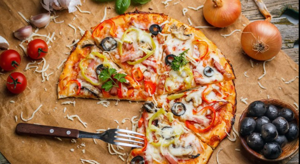 Planet Pizza | restaurant | 71 Newtown Rd, Danbury, CT 06810, USA | 2037437787 OR +1 203-743-7787