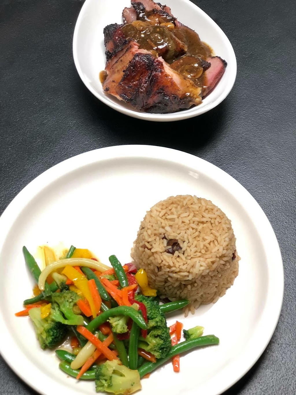 The Jamaican Spot | restaurant | 1507 S 5th St, Leesville, LA 71446, USA | 3372232828 OR +1 337-223-2828