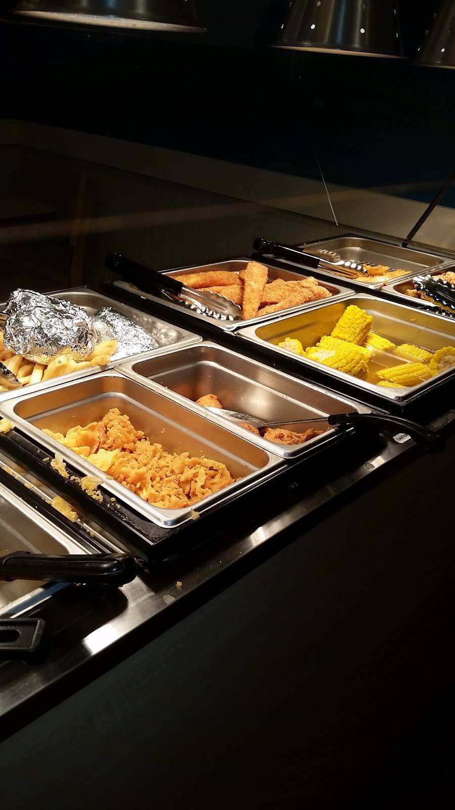 Captain Ds | restaurant | 2424 N Roan St, Johnson City, TN 37601, USA | 4236310172 OR +1 423-631-0172