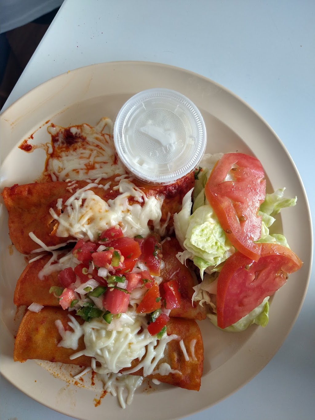 Lolos Kitchen | restaurant | 100694 Overseas Hwy, Key Largo, FL 33037, USA | 3054132130 OR +1 305-413-2130
