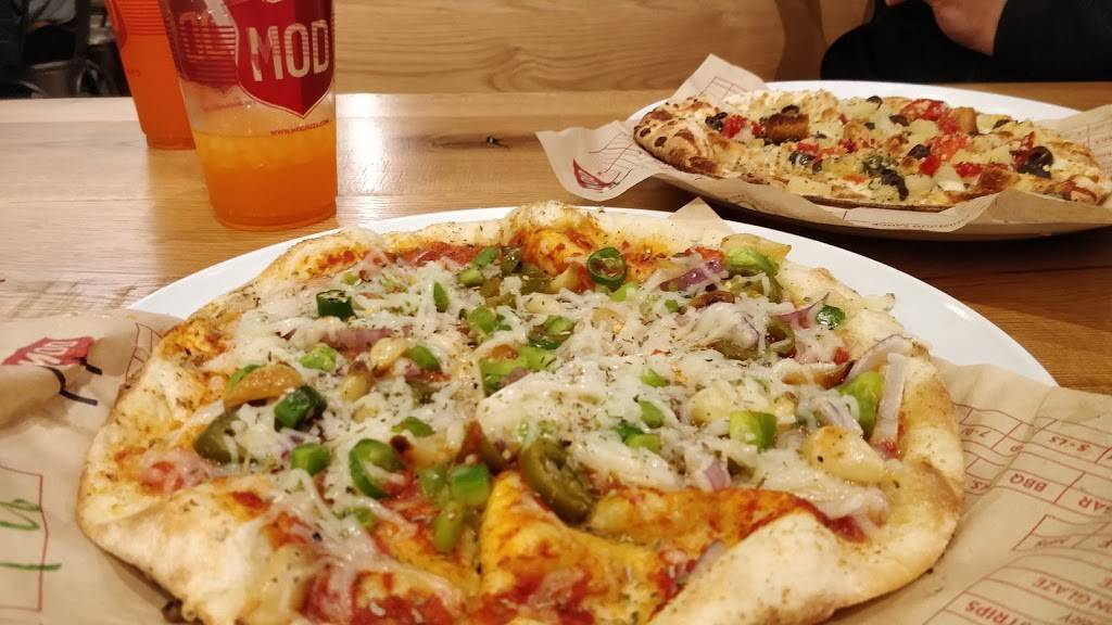 MOD Pizza | restaurant | 5174 Richmond Ave, Houston, TX 77056, USA | 8322907723 OR +1 832-290-7723