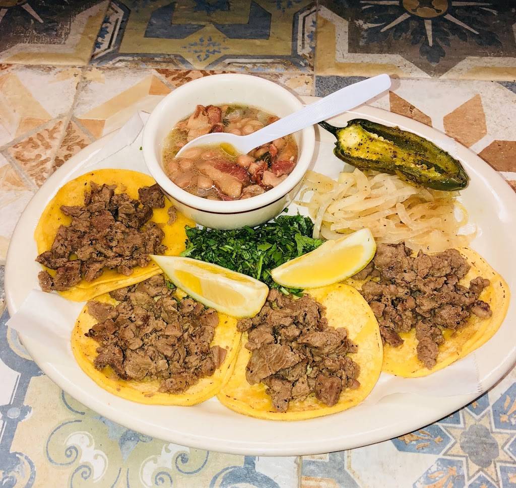 Martina’s Mexican Restaurant | restaurant | 10611 US-181, San Antonio, TX 78223, USA | 2103325037 OR +1 210-332-5037