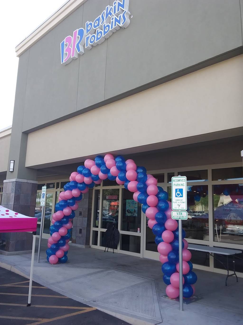 Baskin-Robbins | restaurant | 485 S Watson Rd, Buckeye, AZ 85326, USA | 6233864727 OR +1 623-386-4727