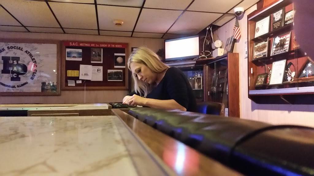 Lost Acre Tavern | restaurant | 7 Alexander Cir, Romeoville, IL 60446, USA | 8158864989 OR +1 815-886-4989