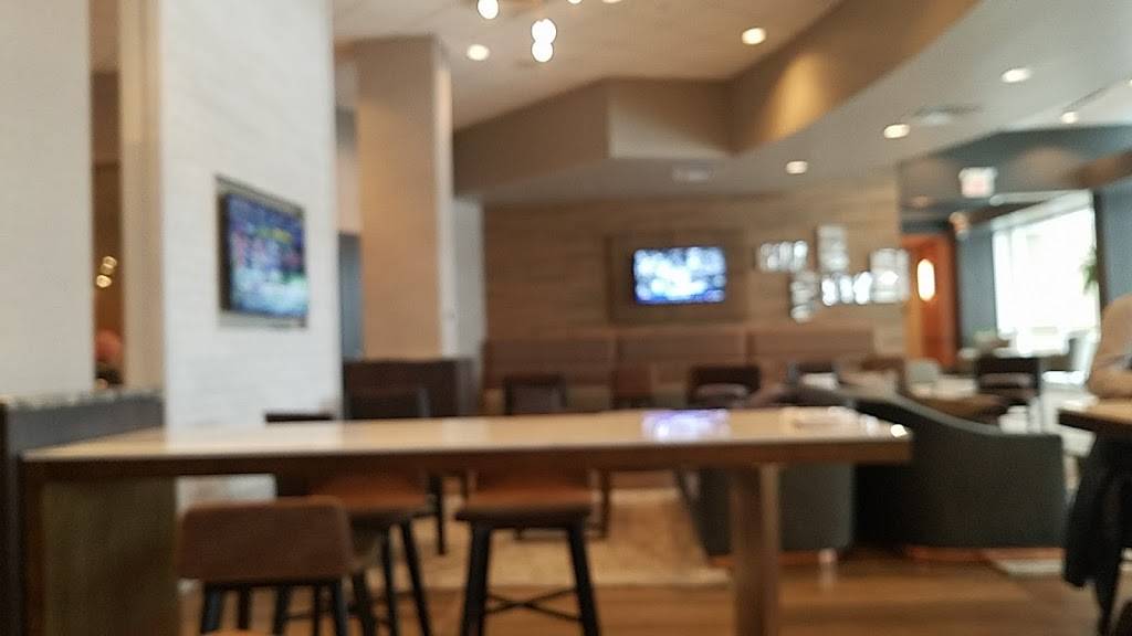 Ciazza Grill - Marriott | restaurant | 1200 Burr Ridge Pkwy, Burr Ridge, IL 60527, USA | 6309864100 OR +1 630-986-4100