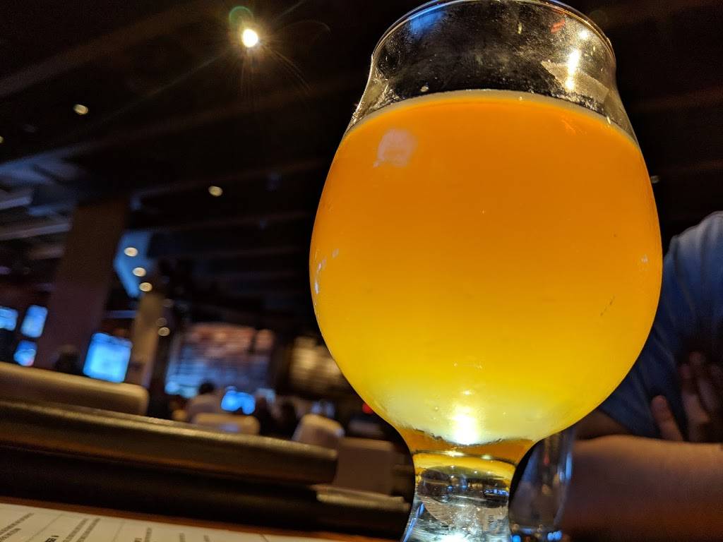 City Works - Pittsburgh | restaurant | 2 PPG Place, Pittsburgh, PA 15222, USA | 4124482900 OR +1 412-448-2900