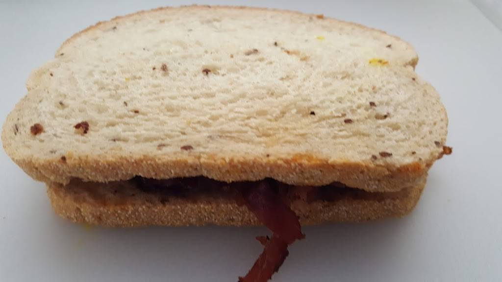 Wienerschnitzel | restaurant | 752 E Dyer Rd, Santa Ana, CA 92705, USA | 7149668543 OR +1 714-966-8543