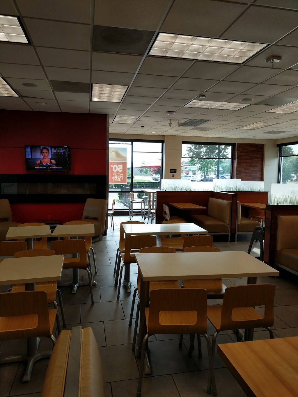 Wendys | restaurant | 3904 Victory Blvd, Portsmouth, VA 23701, USA | 7574888340 OR +1 757-488-8340