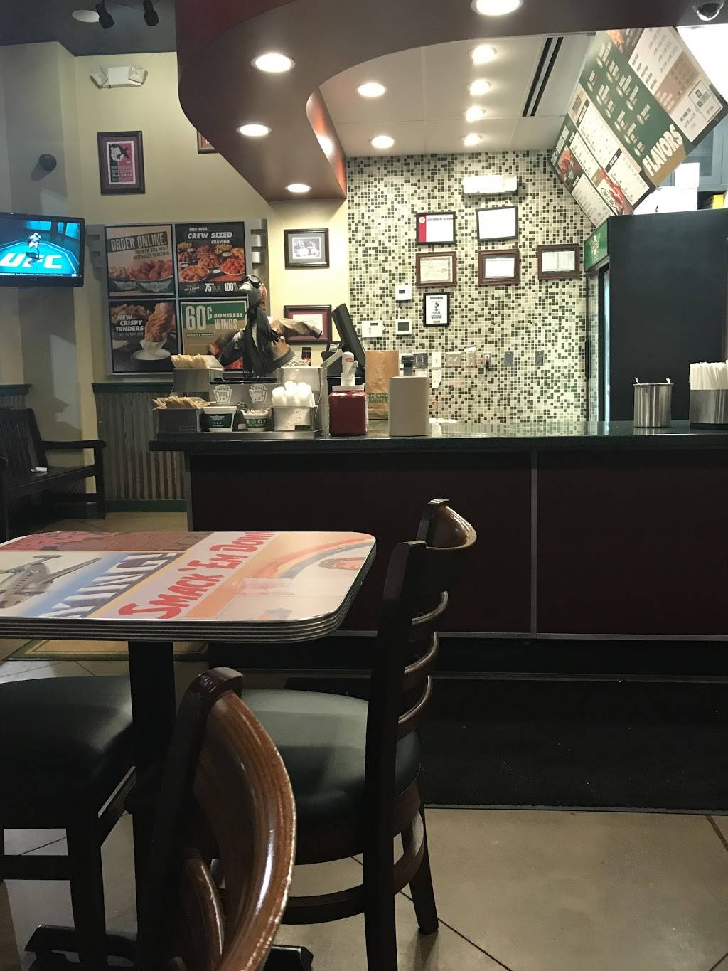 Wingstop | restaurant | 1212 W Glen Ave, Peoria, IL 61614, USA | 3098392549 OR +1 309-839-2549
