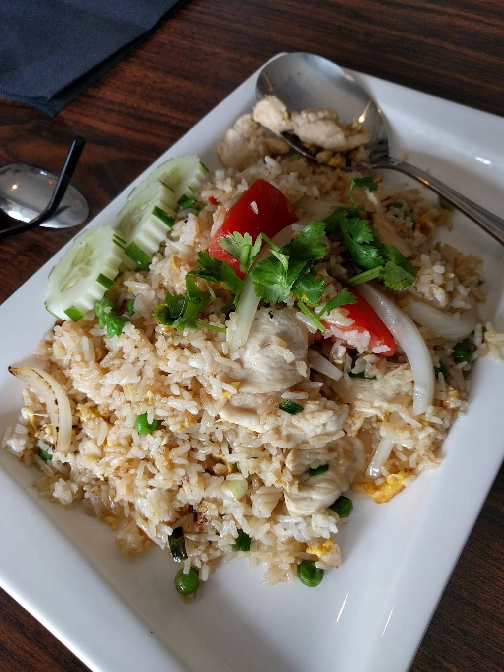 Thai Pepper | restaurant | 45 Padanaram Rd, Danbury, CT 06811, USA | 2036165037 OR +1 203-616-5037