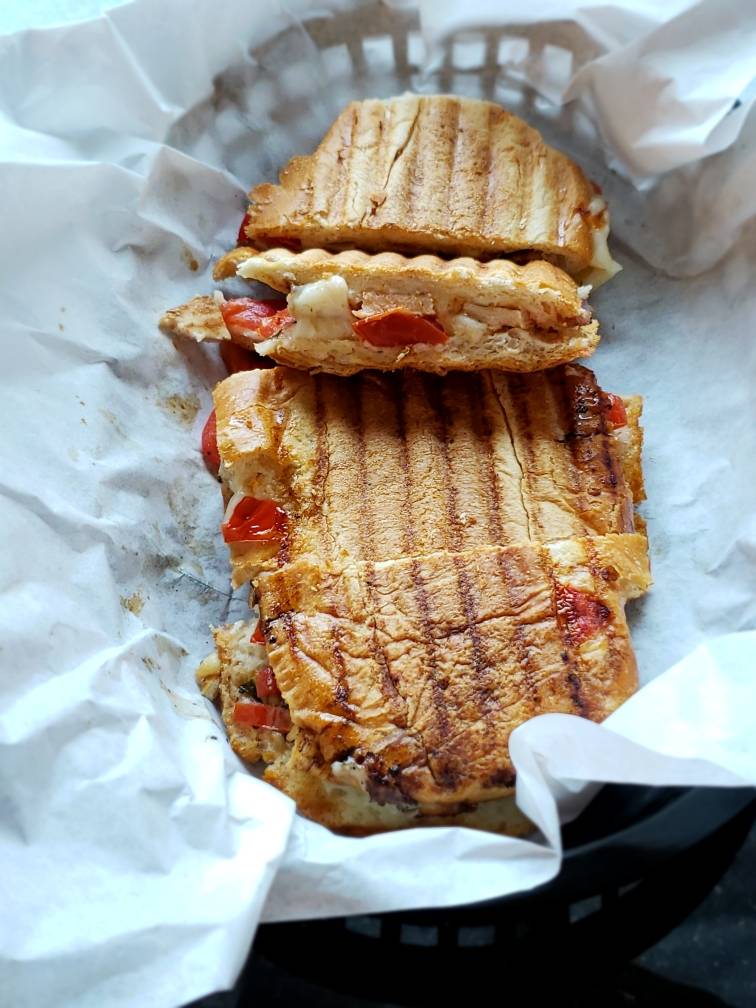 Grecos New York Pizzeria | meal delivery | 245 N Moorpark Rd D, Thousand Oaks, CA 91360, USA | 8057777271 OR +1 805-777-7271