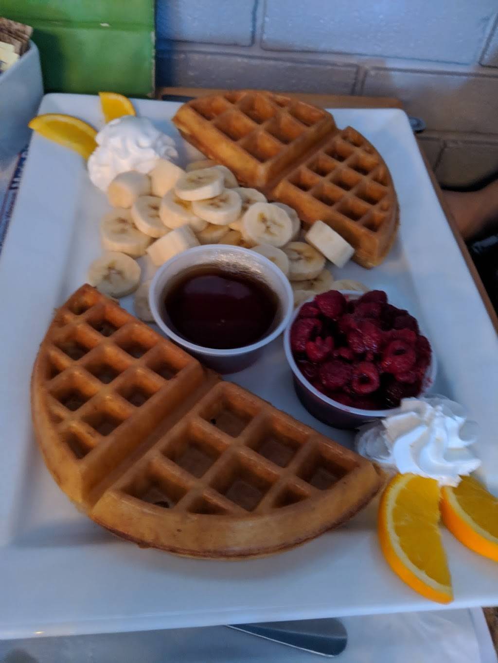 LAutentico | restaurant | 111 Boulevard Dr Albiny Paquette, Mont-Laurier, QC J9L 1J2, Canada | 8196233555 OR +1 819-623-3555