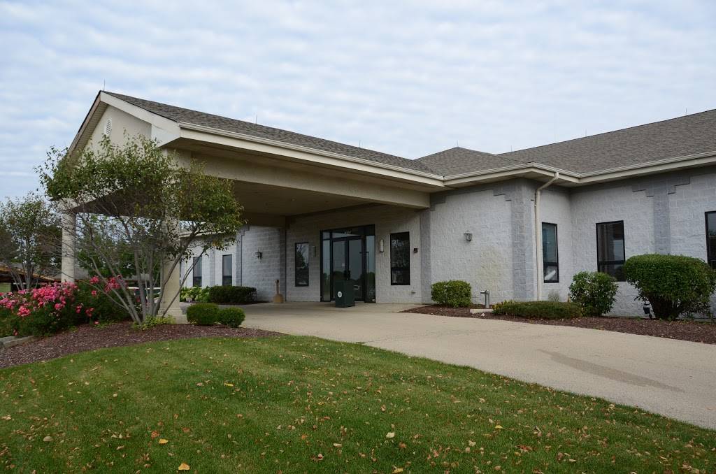 Broken Arrow Golf Club | restaurant | 16325 Broken Arrow Dr, Lockport, IL 60441, USA | 8158368858 OR +1 815-836-8858