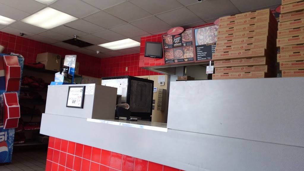 Pizza Hut | meal takeaway | 303 Coors Blvd NW, Albuquerque, NM 87121, USA | 5058311133 OR +1 505-831-1133