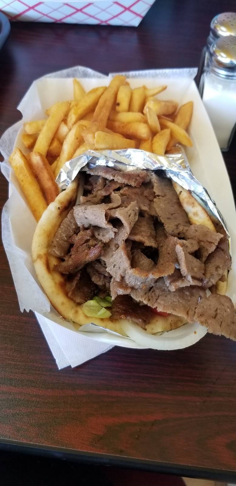Loop Gyros | restaurant | 2558 Simpson Rd, Kissimmee, FL 34744, USA | 4079786621 OR +1 407-978-6621