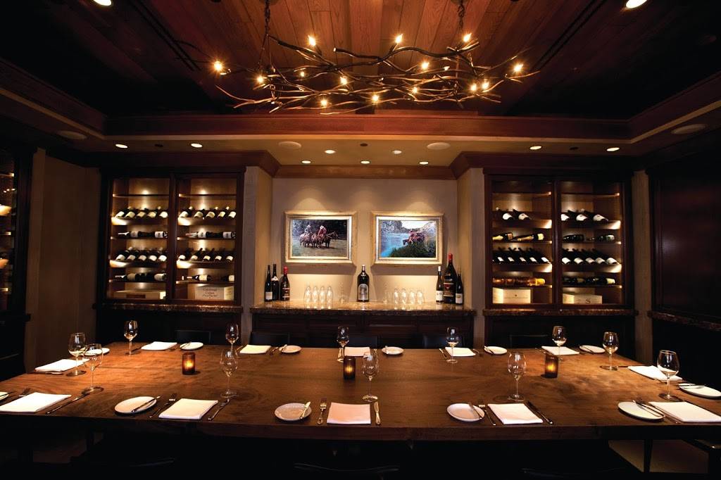 The Ranch Restaurant | restaurant | 1025 E Ball Rd #101A, Anaheim, CA 92805, USA | 7148174200 OR +1 714-817-4200