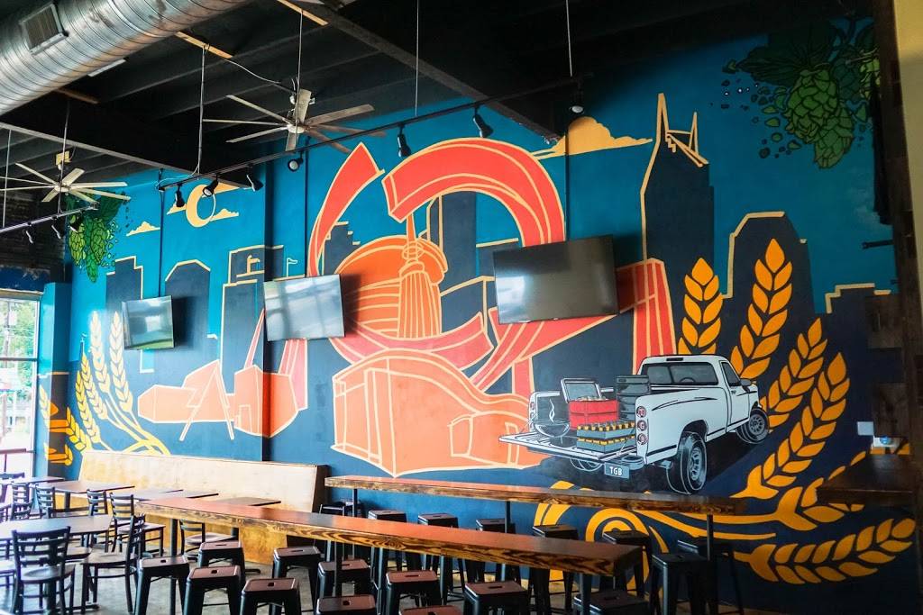 TailGate Brewery East | restaurant | 811 Gallatin Ave, Nashville, TN 37206, USA | 6292037152 OR +1 629-203-7152