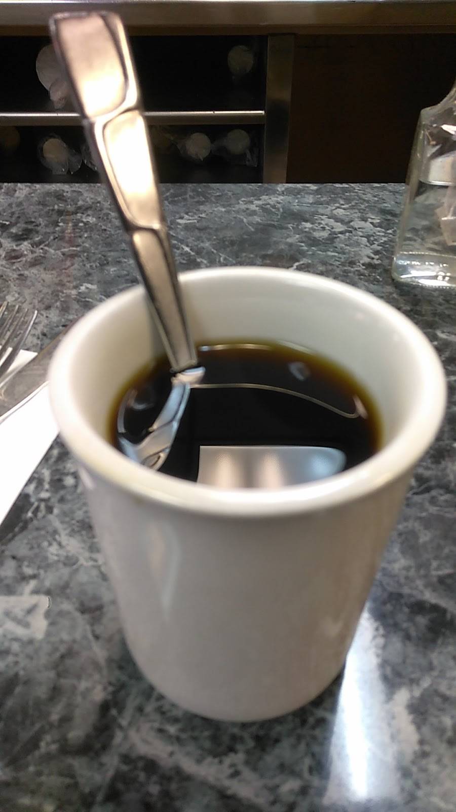 Phenix Square | restaurant | 9 Pleasant St, West Warwick, RI 02893, USA | 4018288110 OR +1 401-828-8110