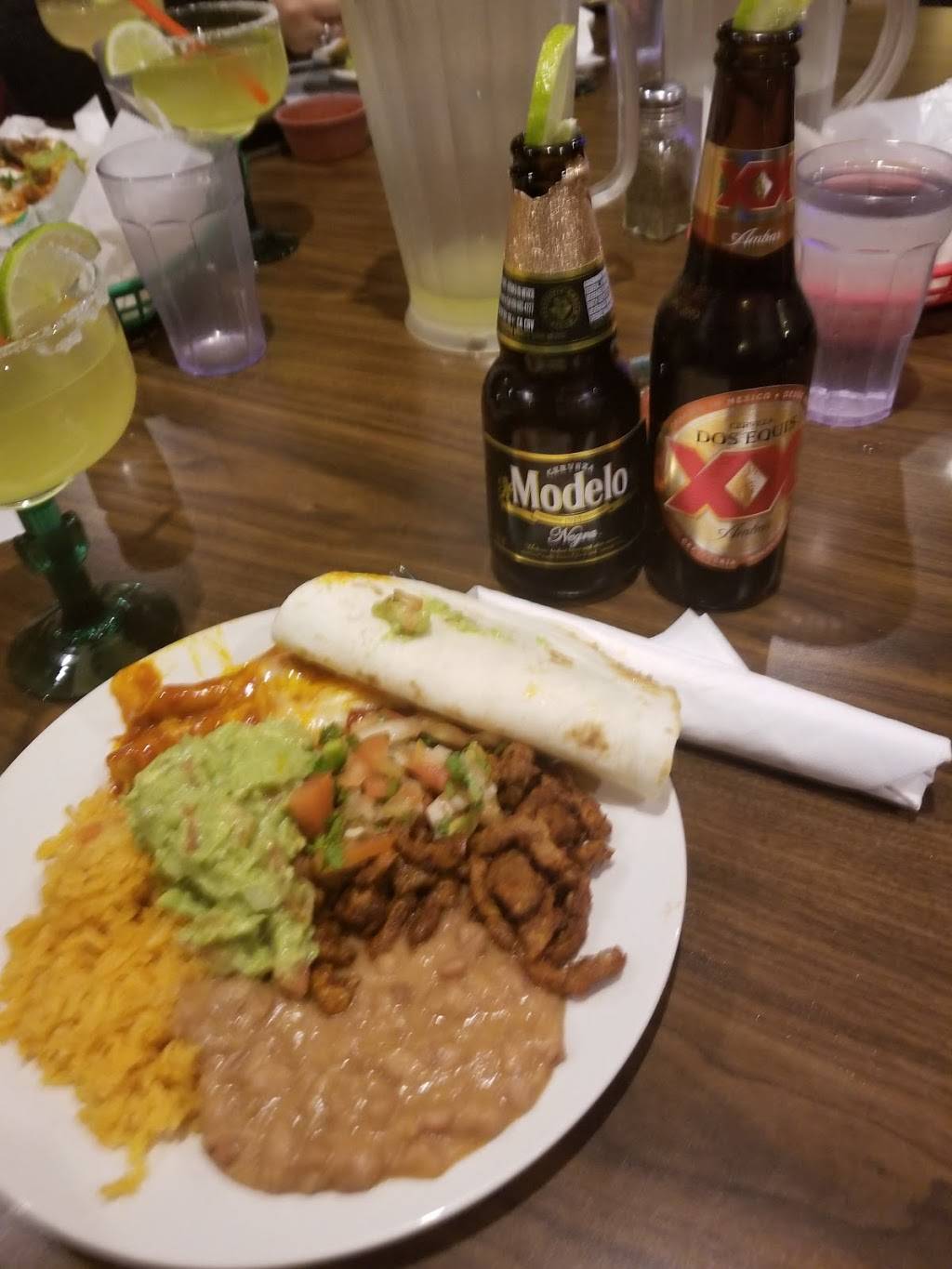 El Camino Restaurant | restaurant | 823 Michigan Ave, Sheboygan, WI 53081, USA | 9202086851 OR +1 920-208-6851