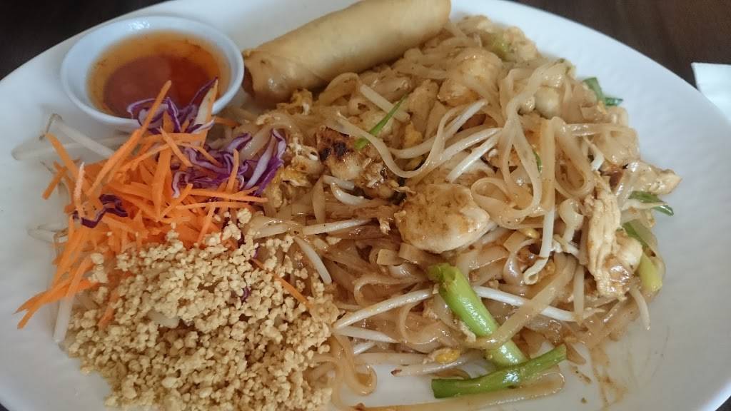 Thai House Restaurant | restaurant | 2311 Tapo St B, Simi Valley, CA 93063, USA | 8055797949 OR +1 805-579-7949