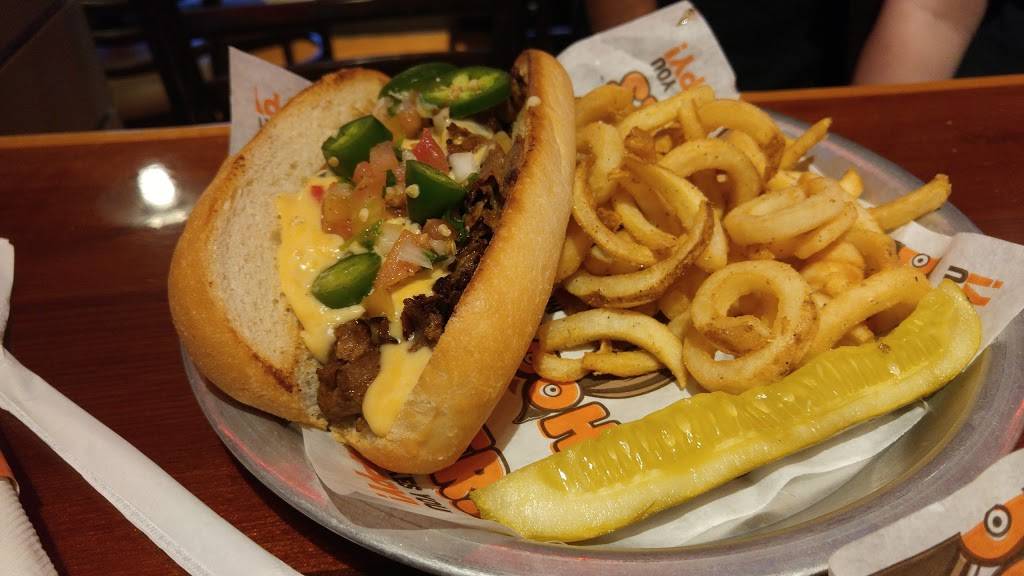 Hooters | meal takeaway | 8108 E 61st St, Tulsa, OK 74133, USA | 9182504668 OR +1 918-250-4668