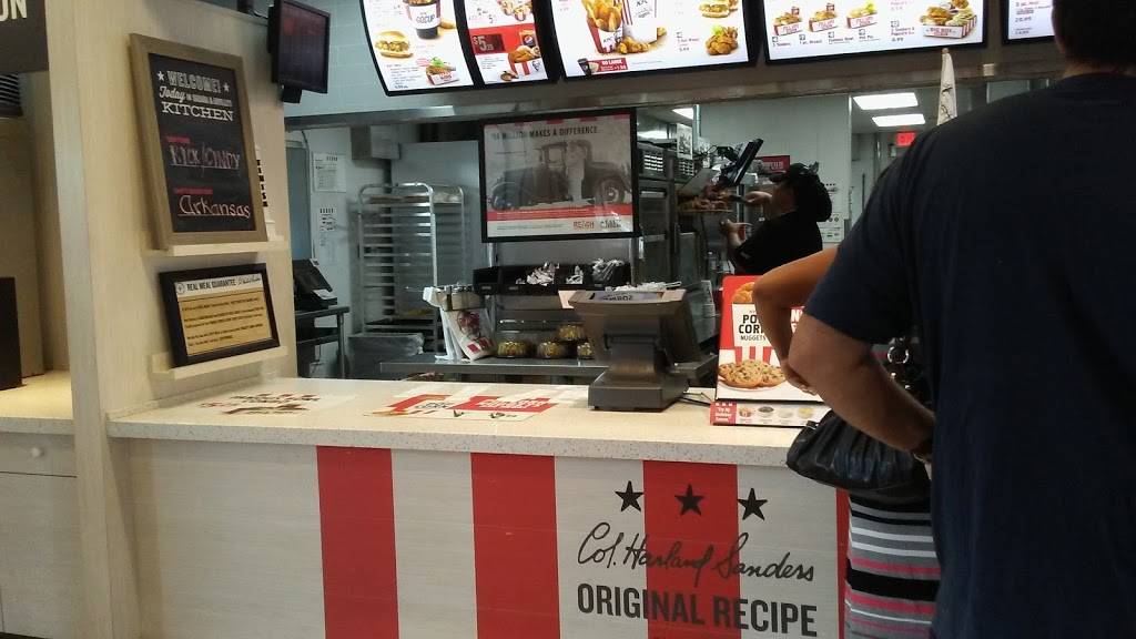 KFC | restaurant | 4420 W Sahara Ave, Las Vegas, NV 89102, USA | 7023620058 OR +1 702-362-0058