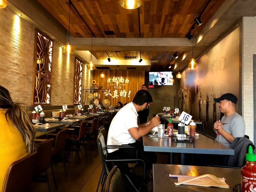 Pho Grand Bayside | restaurant | 38-40 Bell Blvd, Queens, NY 11361, USA | 6469692288 OR +1 646-969-2288