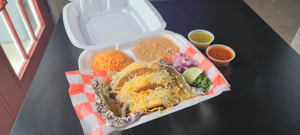 Chuchos Red Tacos West Allis | restaurant | 6751 W National Ave, West Allis, WI 53214, USA | 4144192420 OR +1 414-419-2420