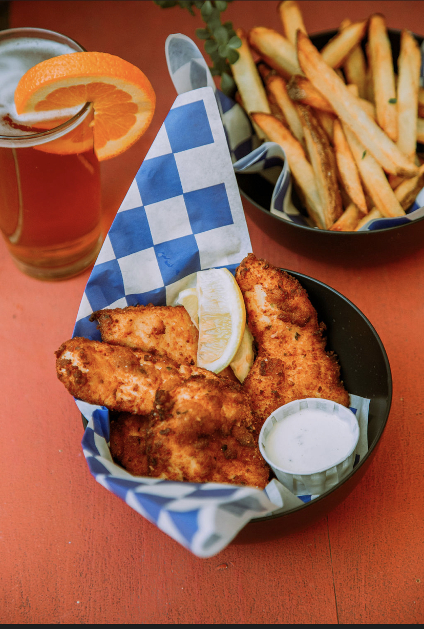 Der Wurst Hot Dogs | restaurant | 6522 N 16th St, Phoenix, AZ 85016, USA | 6026940342 OR +1 602-694-0342