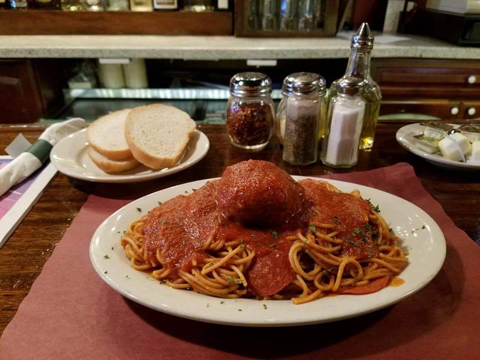 Yarusso Bros Italian Restaurant | meal takeaway | 635 Payne Ave, St Paul, MN 55130, USA | 6517764848 OR +1 651-776-4848