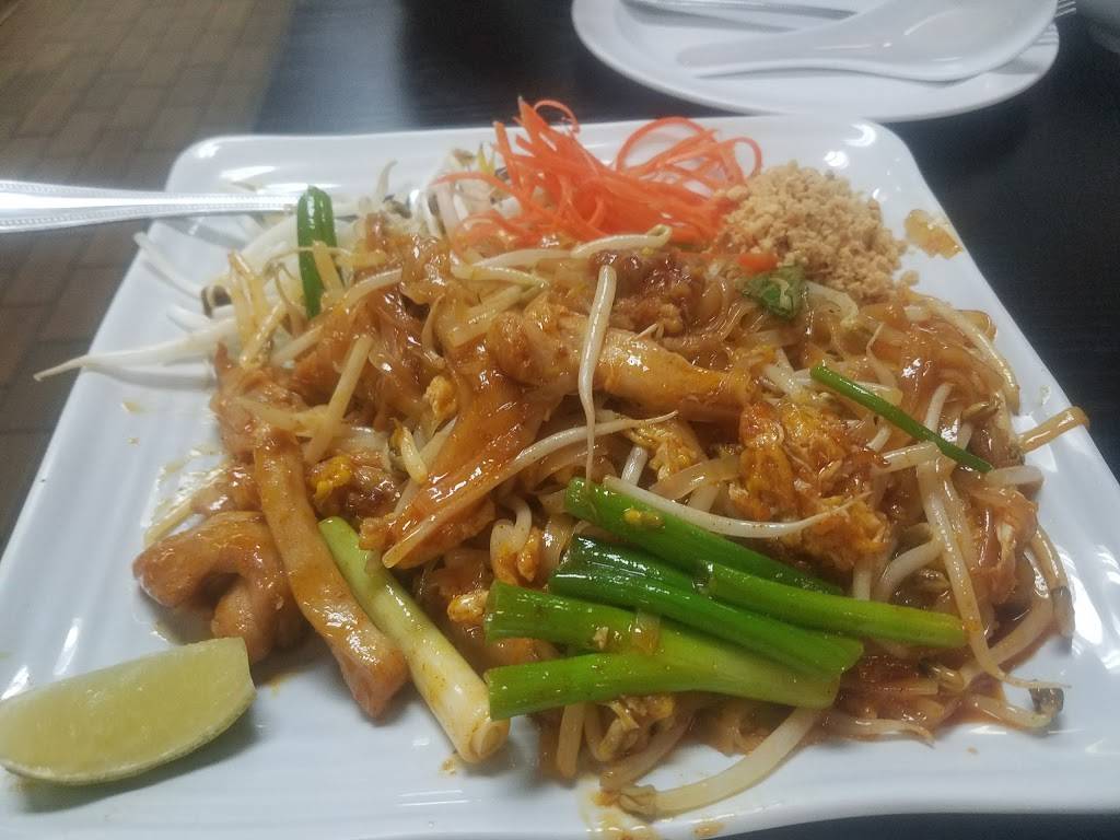 Chili & Lemon Thai Cuisine | restaurant | 701 S Atlantic Blvd, East Los Angeles, CA 90022, USA | 3233544639 OR +1 323-354-4639
