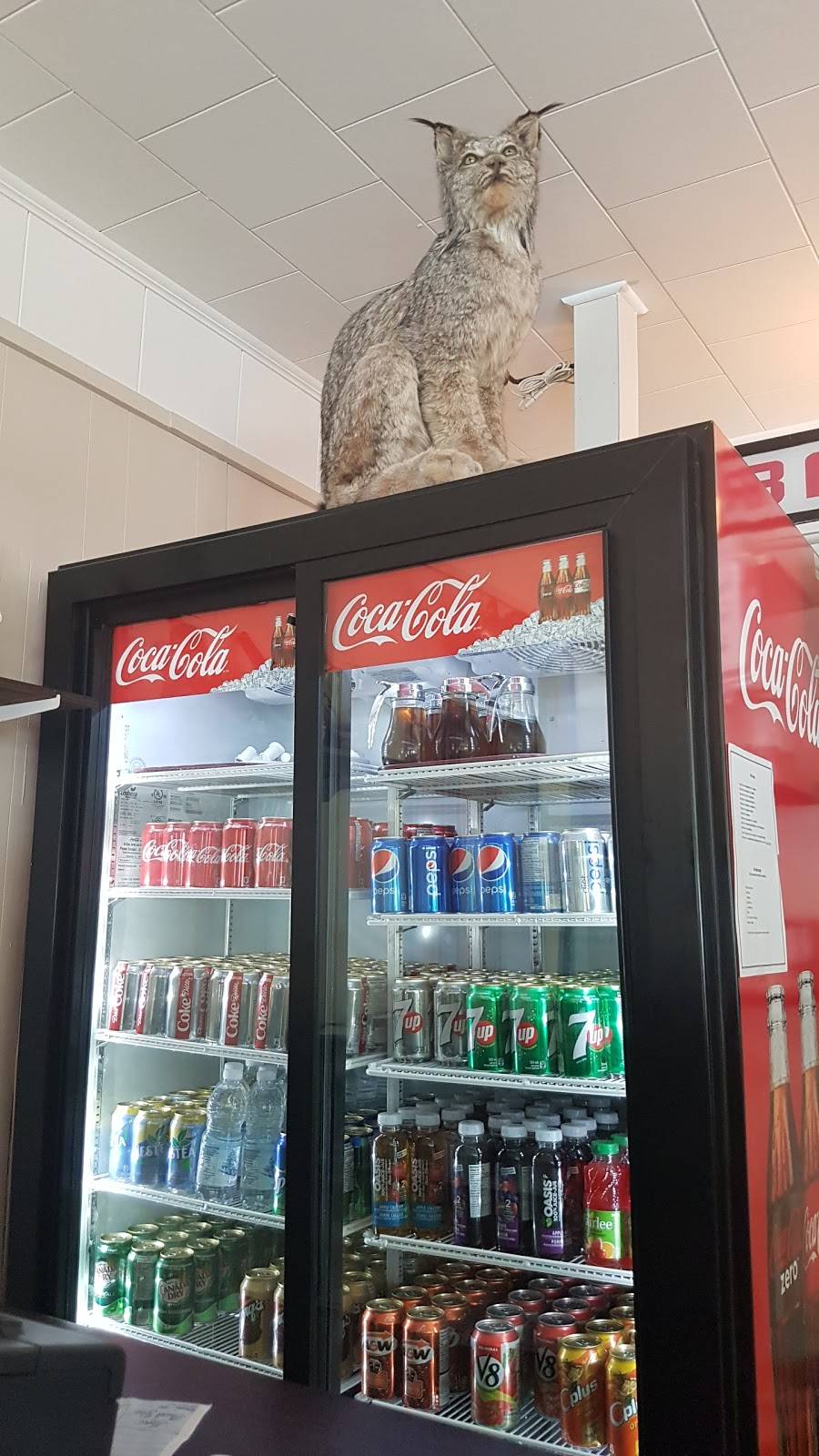 Restaurant Le Classic | restaurant | 2 QC-117, Montcerf-Lytton, QC J0W 1N0, Canada | 8194385557 OR +1 819-438-5557