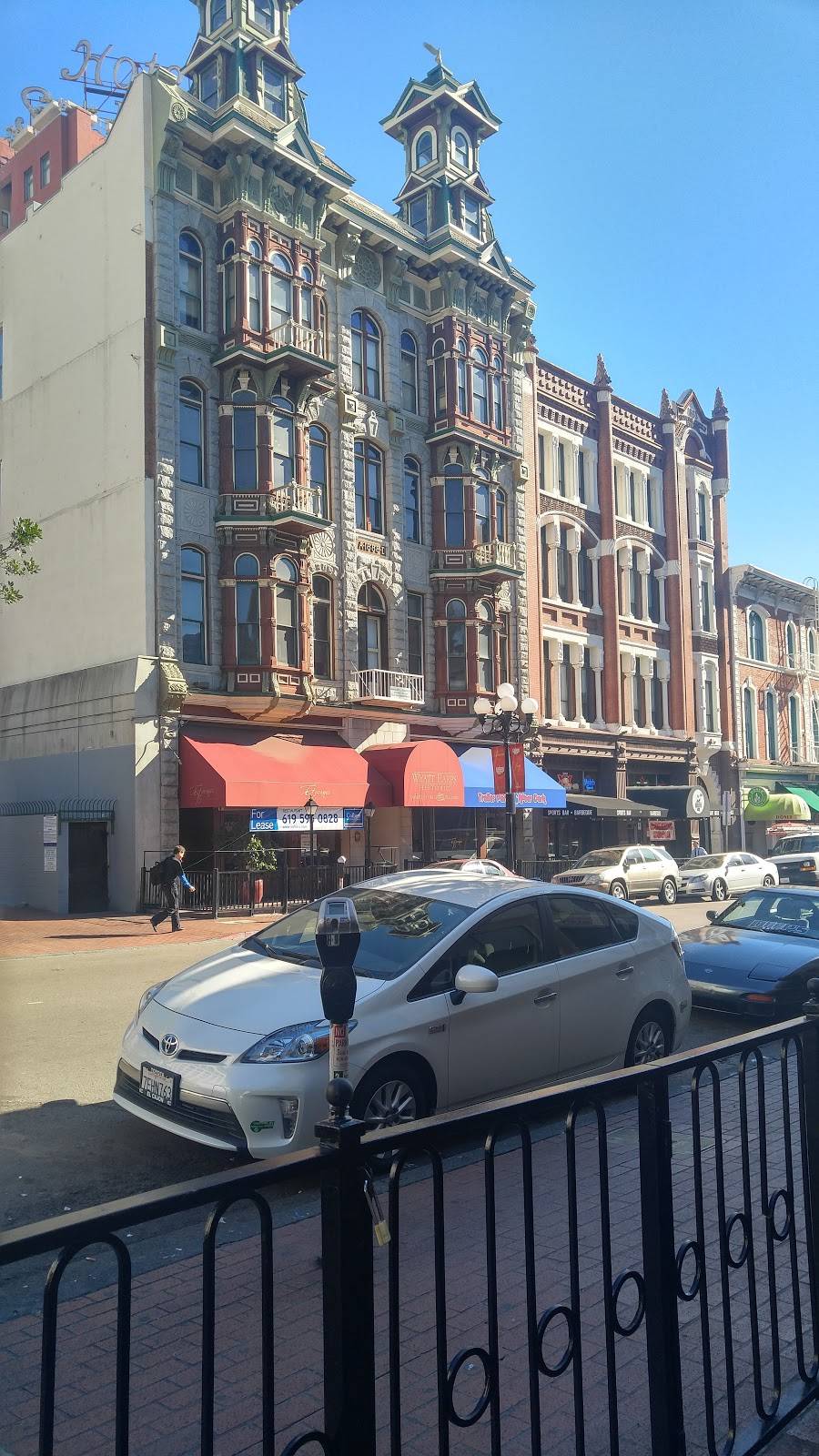 5th Ave New York Pizza | restaurant | 954 Fifth Ave, San Diego, CA 92101, USA | 6192369006 OR +1 619-236-9006