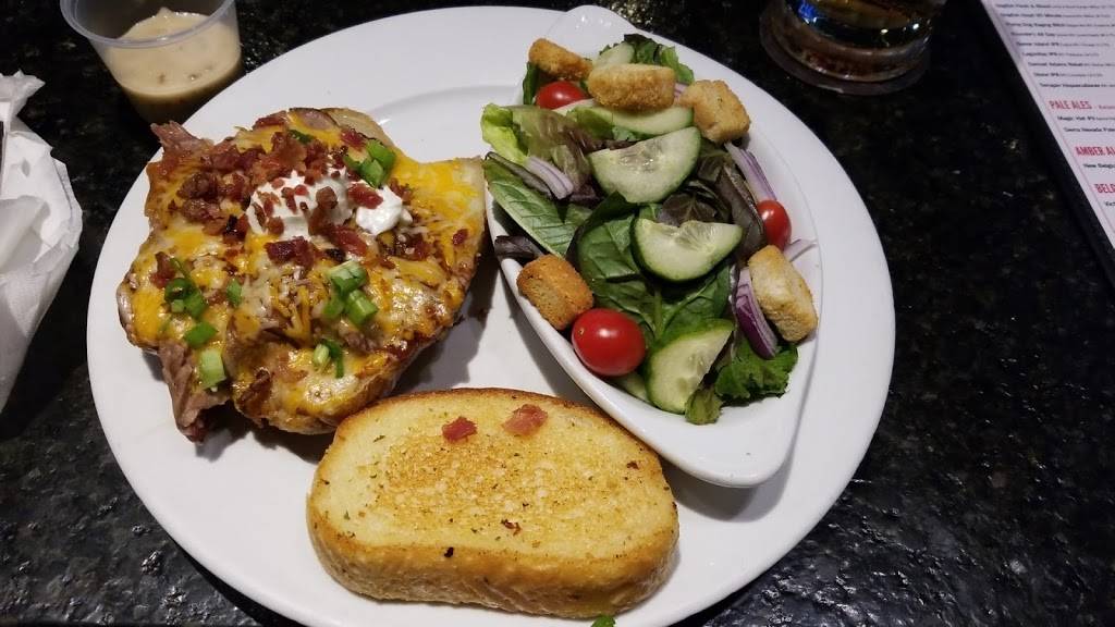 Smokey Bones Bar & Fire Grill | restaurant | 2601 Prince William Pkwy, Woodbridge, VA 22192, USA | 7034910390 OR +1 703-491-0390