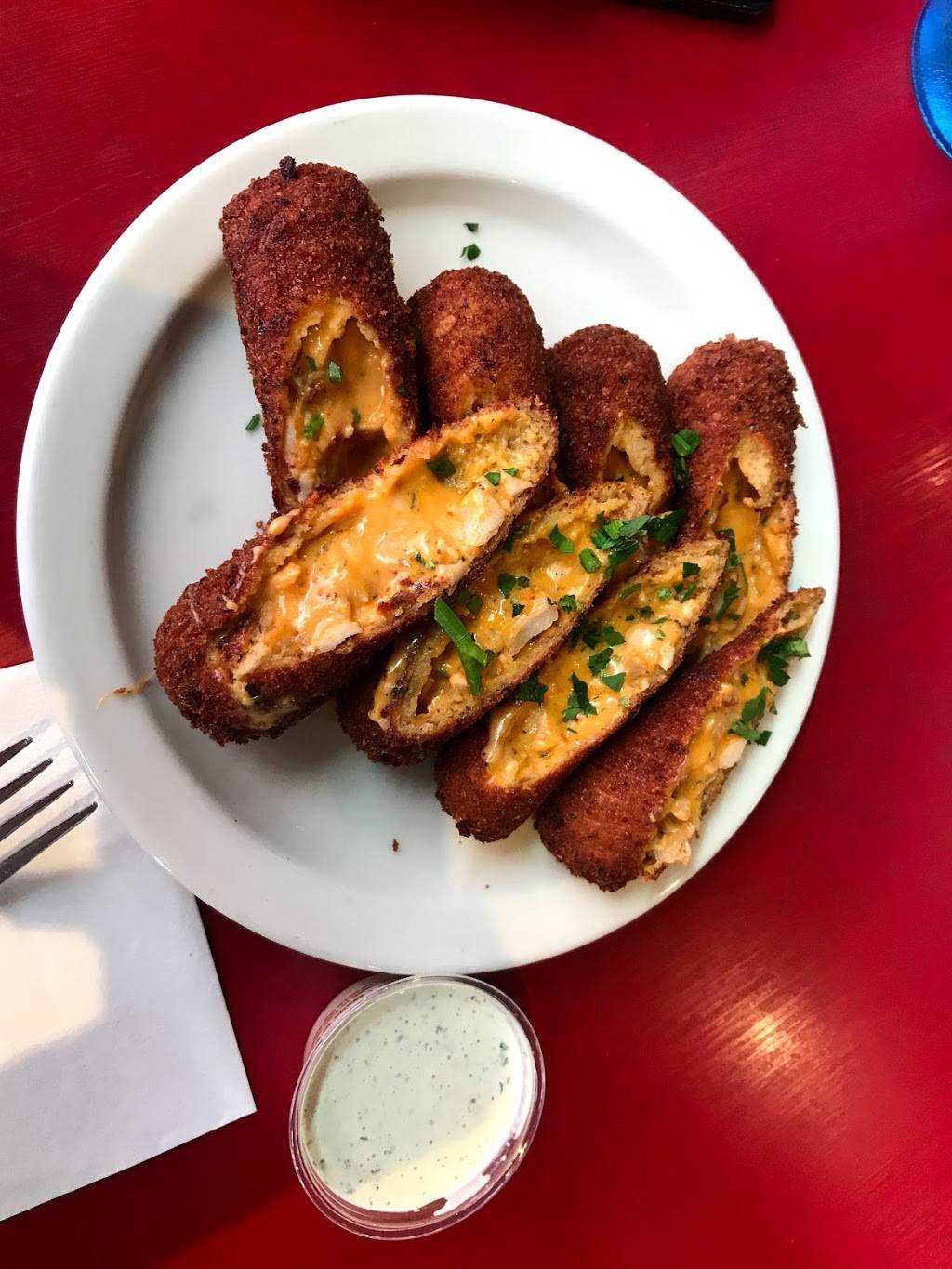 The Filling Station | restaurant | 1138 Finnegan Way, Bellingham, WA 98225, USA | 3607151839 OR +1 360-715-1839