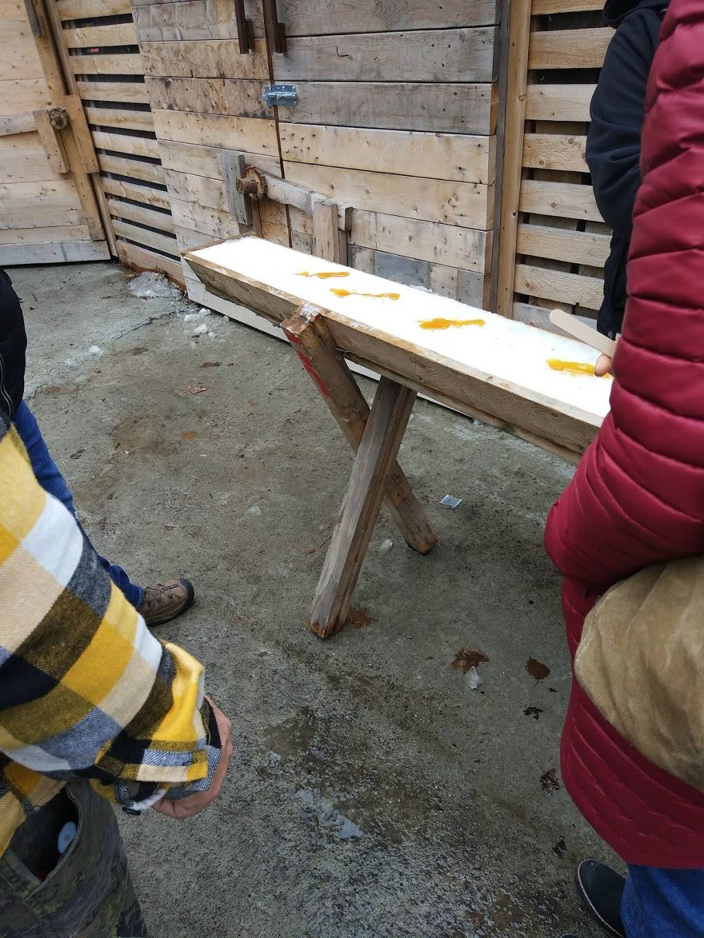 La belle vie en sucre | restaurant | 85 des, Rue des Coteaux, Mercier, QC J6R 2L1, Canada | 5147107443 OR +1 514-710-7443