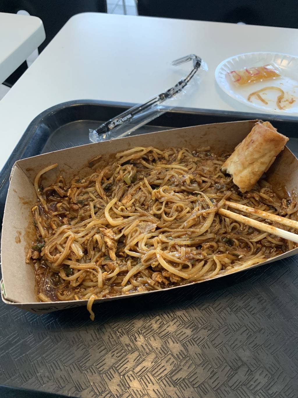 Thai Express | restaurant | 3077 Mavis Rd, Mississauga, ON L5C 1T7, Canada | 9056158424 OR +1 905-615-8424